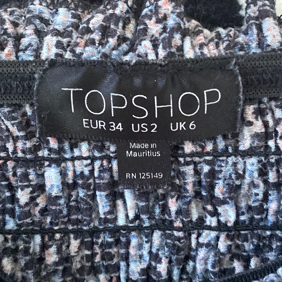 TopShop ruched peplum top with feminine accents - Picture 2 of 4